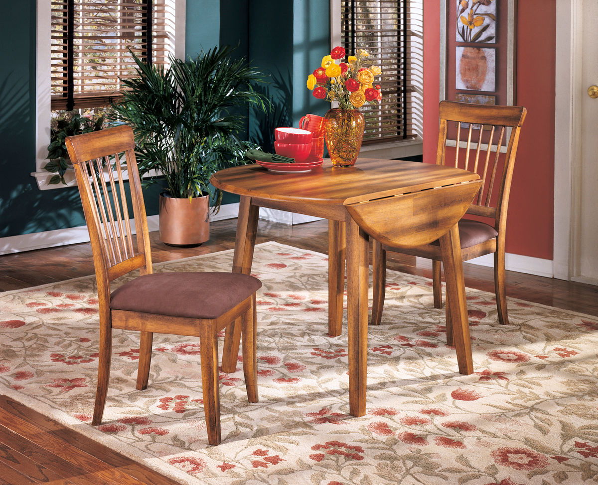 Berringer 3pc Dining Room Set